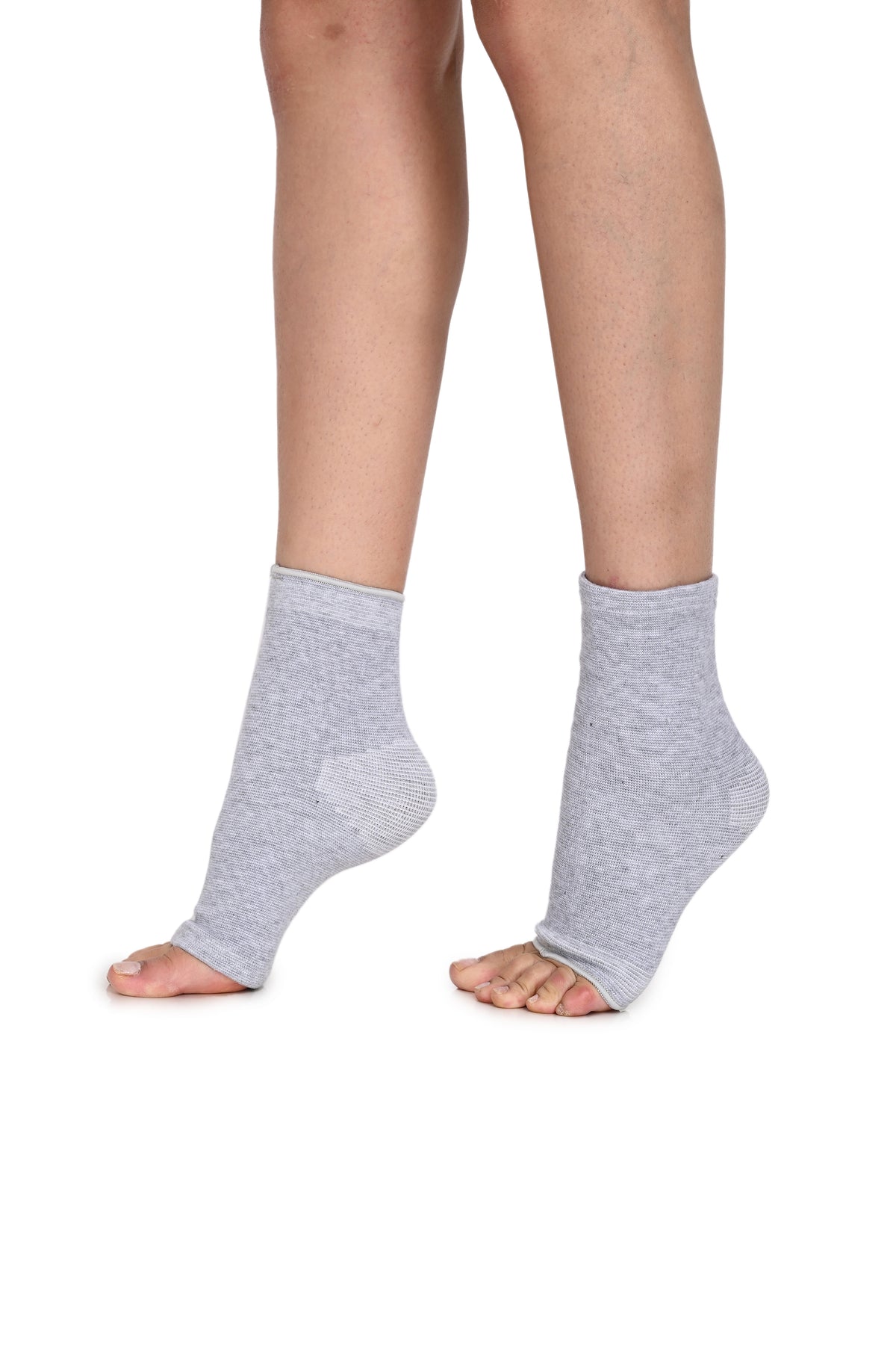 Remore® Bamboo Ankle Sleeve — Breathable Compression for Ankle Pain Relief